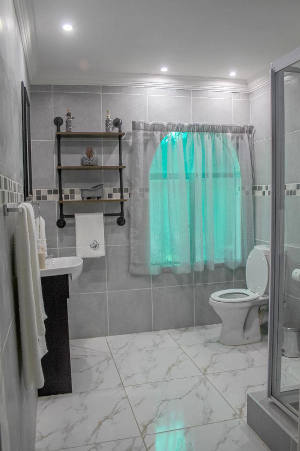 Villa La Sola B&B And Self-Catering Boksburg Bagian luar foto