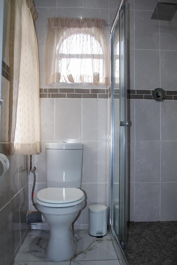 Villa La Sola B&B And Self-Catering Boksburg Bagian luar foto