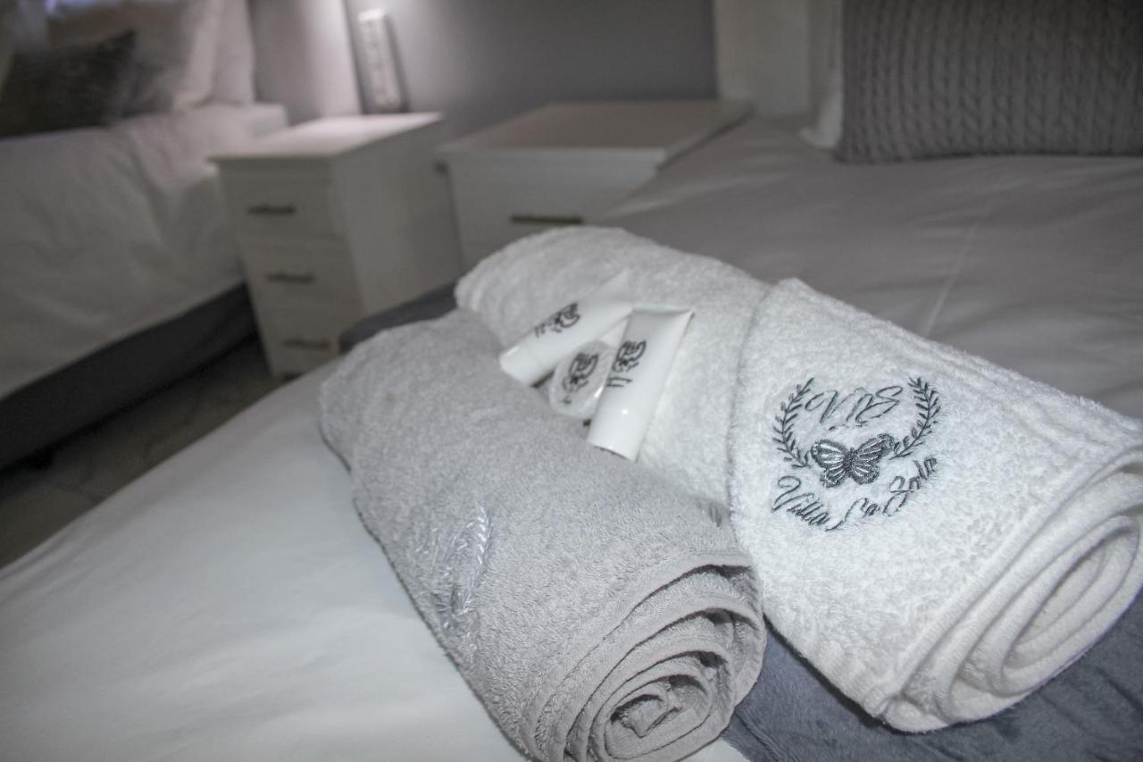 Villa La Sola B&B And Self-Catering Boksburg Bagian luar foto